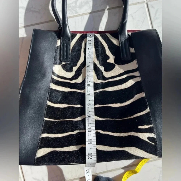 Vibtage Ghibli Leather Bag - Picture 12 of 14